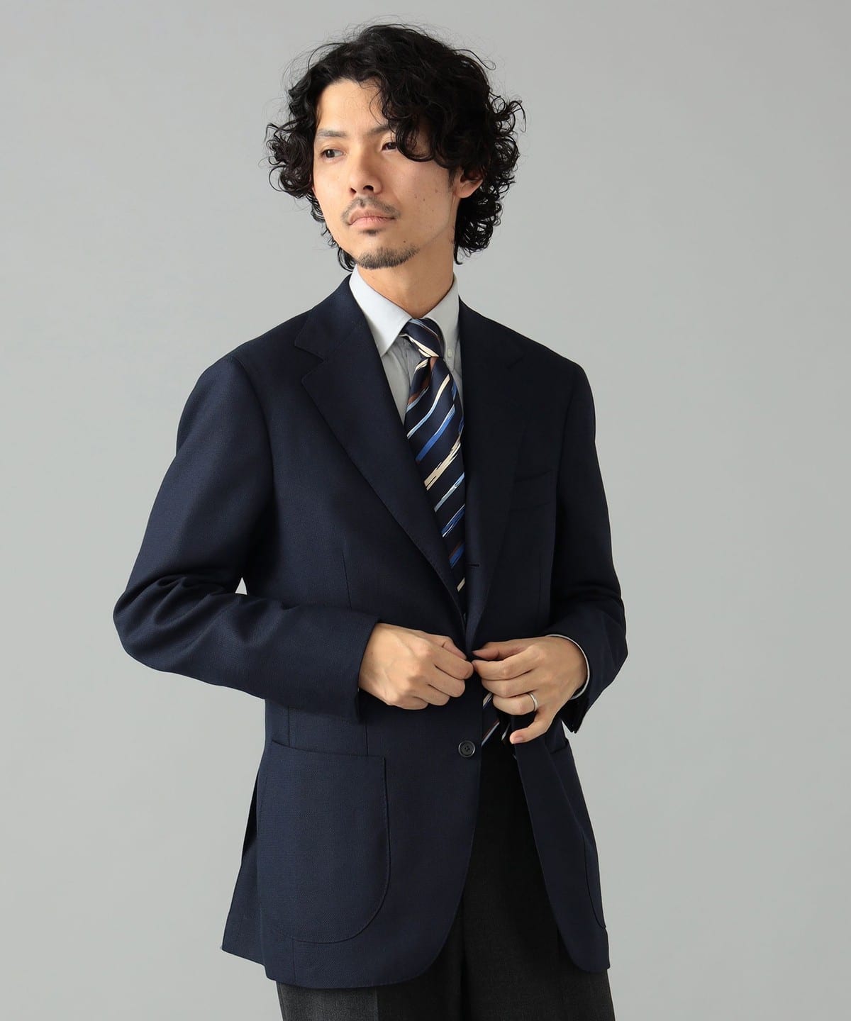 買取売値【極美品】 BEAMS F カノニコ ネイビージャケット サイズ50 ジャケット・アウター