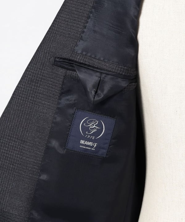 BEAMS F / CARLO BARBERA ブラックスーツ いざという時のためのブラックスーツ。〈CARLO BARBERA
