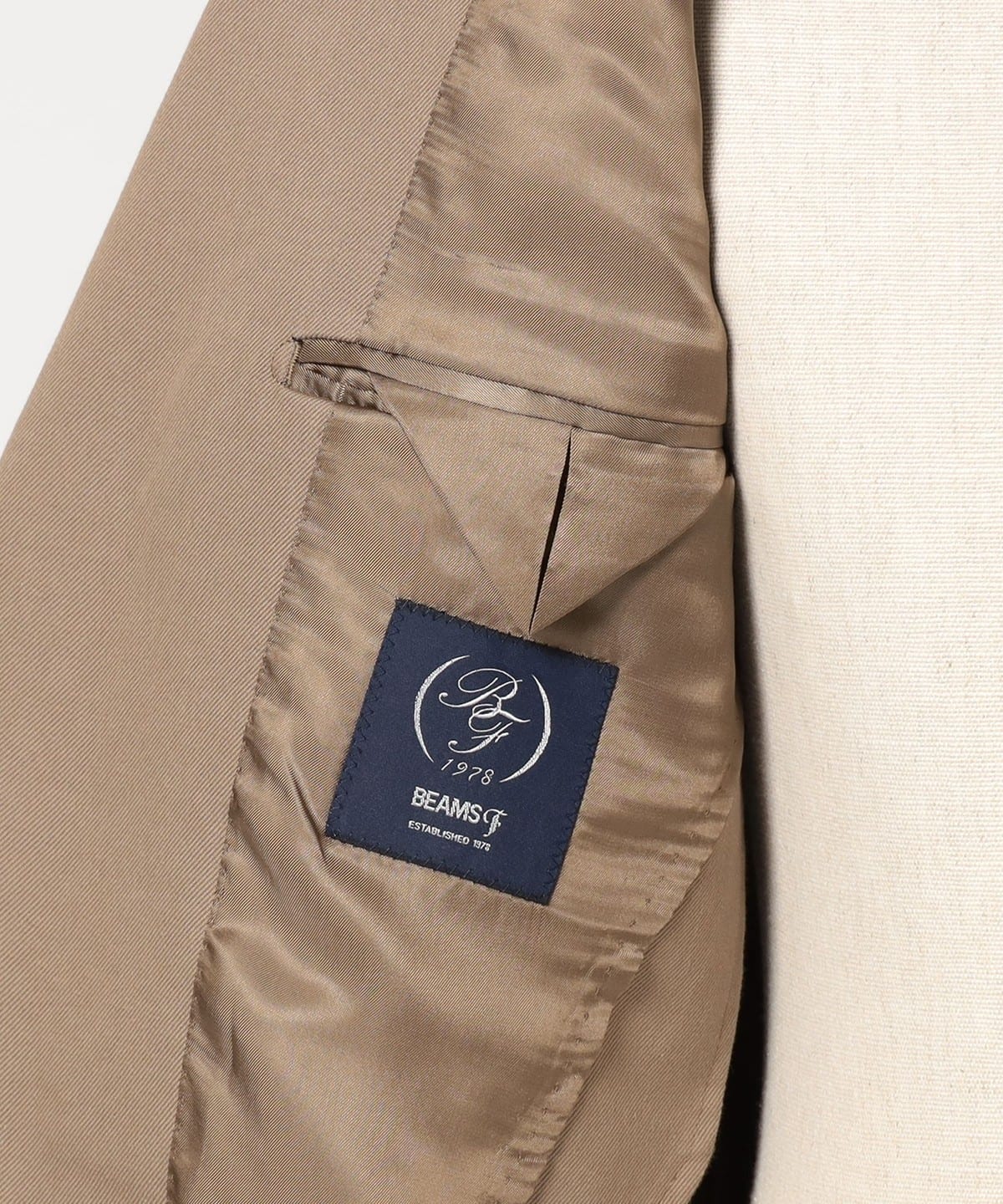 BEAMS F（ビームスF）EASY DALSASSO コットンポリエステル ベージュ