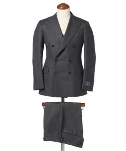 Ermenegildo Zegna ウール ソリッド ダブルブレスト スーツ