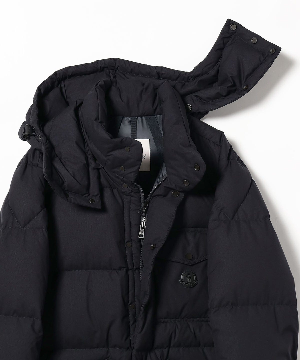 BEAMS F（ビームスF）MONCLER / LOIRET フーデッド ダウン