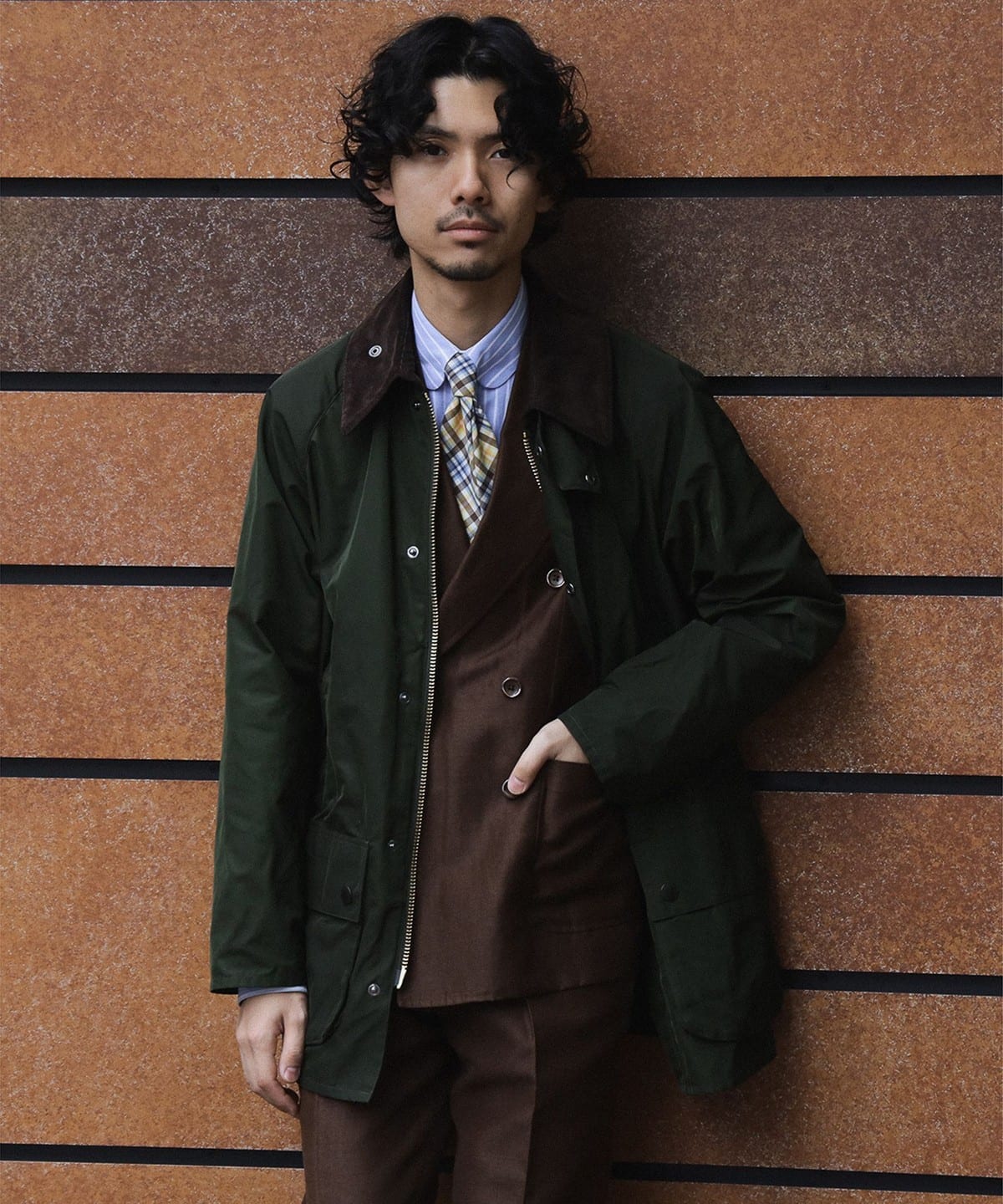 ピンバッジ付バブアー BEDALE WAXED COTTON ブラウン42