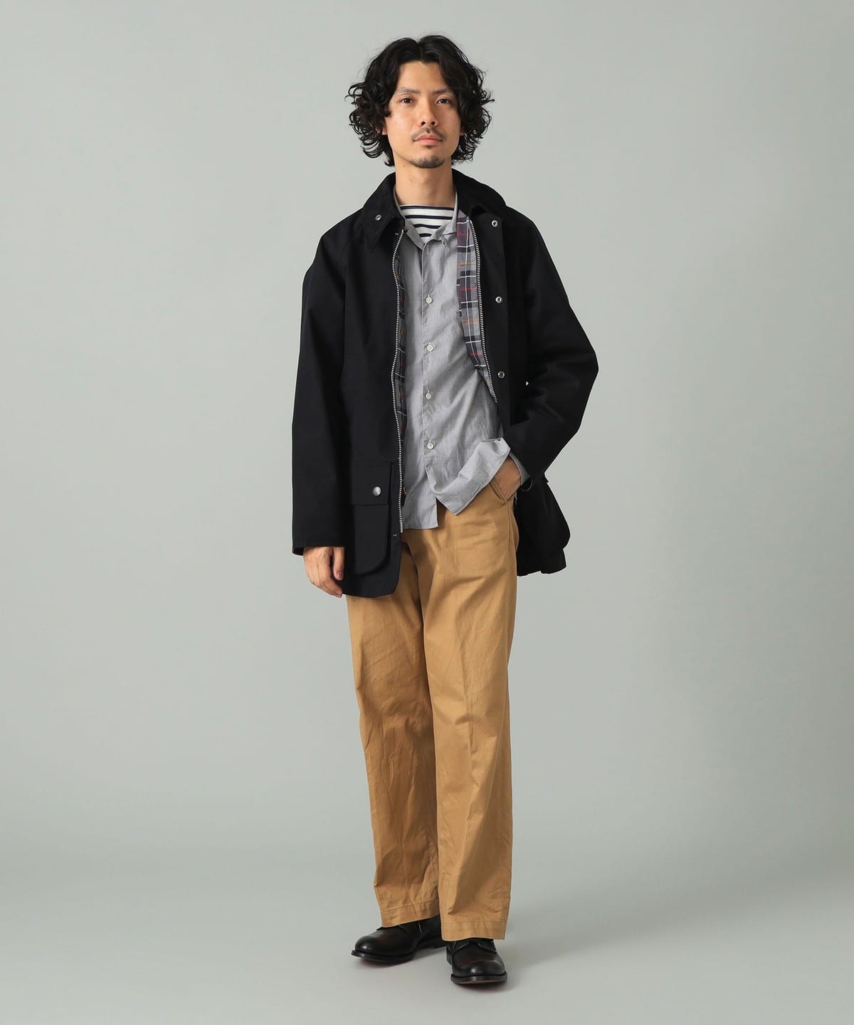 BEAMS F（ビームスF）【別注】Barbour / BEDALE CLASSIC FIT ピーチ