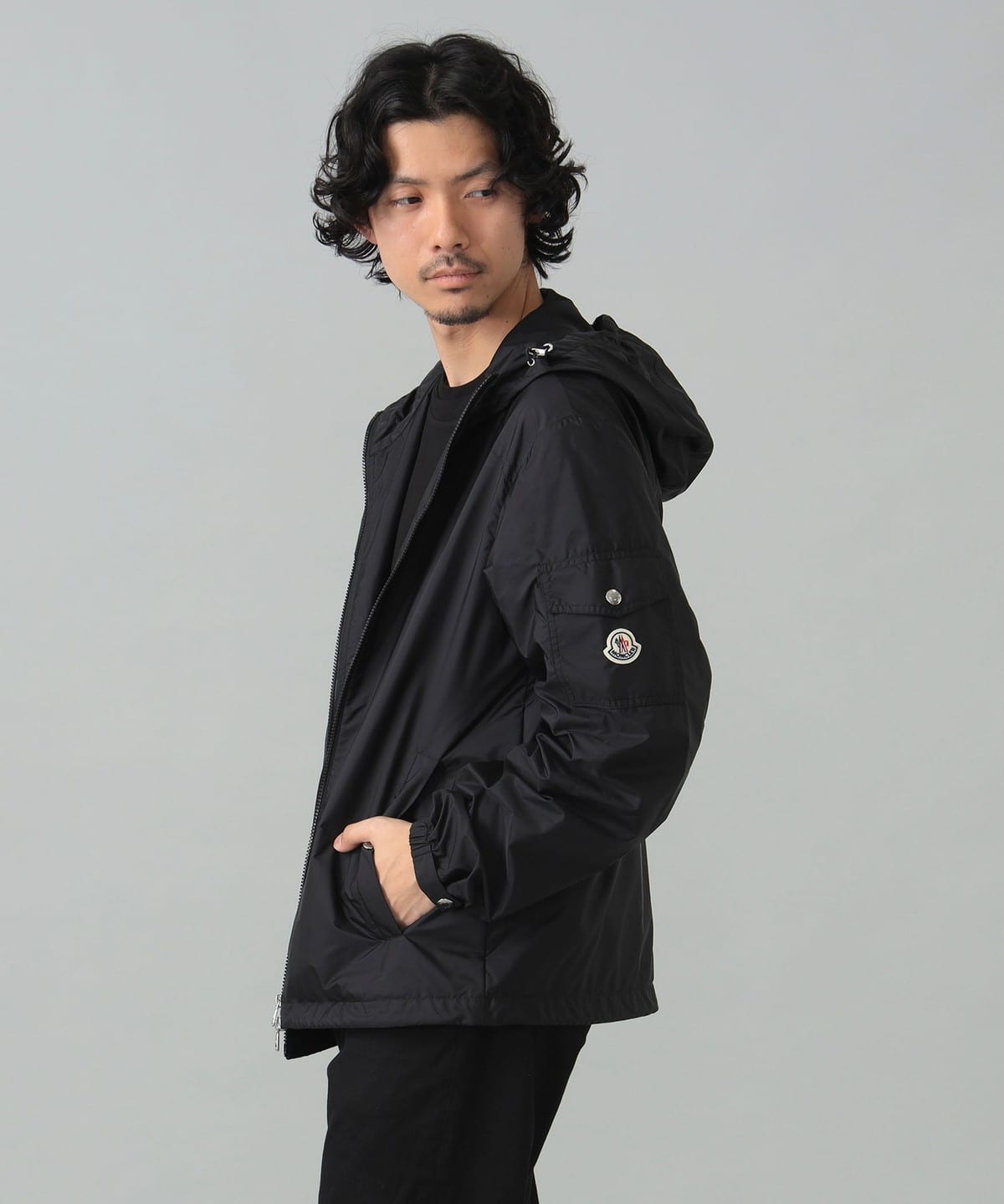 BEAMS F（ビームスF）MONCLER / ETIACHE ナイロン フーデッド ブルゾン