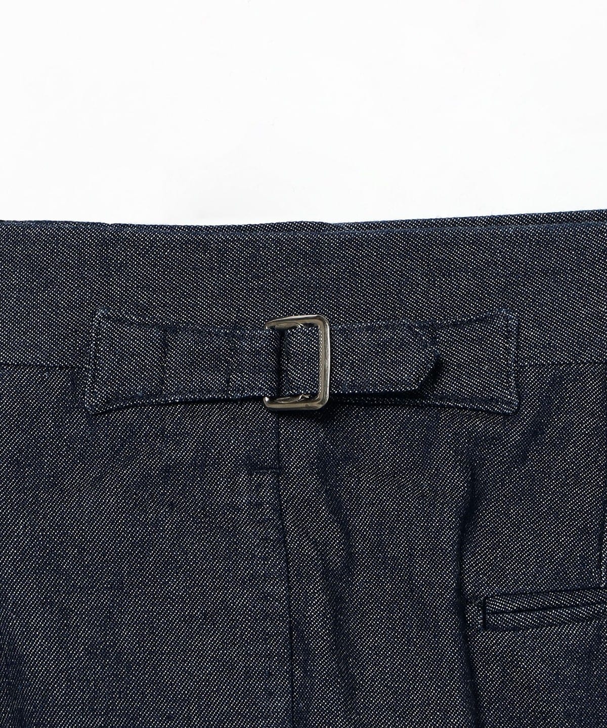 BEAMS F（ビームスF）デニム 1プリーツ サイドアジャスター スラックス