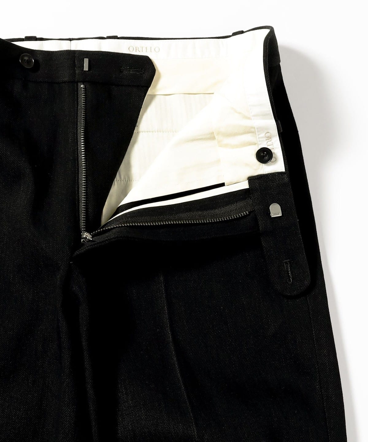 BEAMS F（ビームスF）【別注】ORTELO / シューカット ノープリーツ