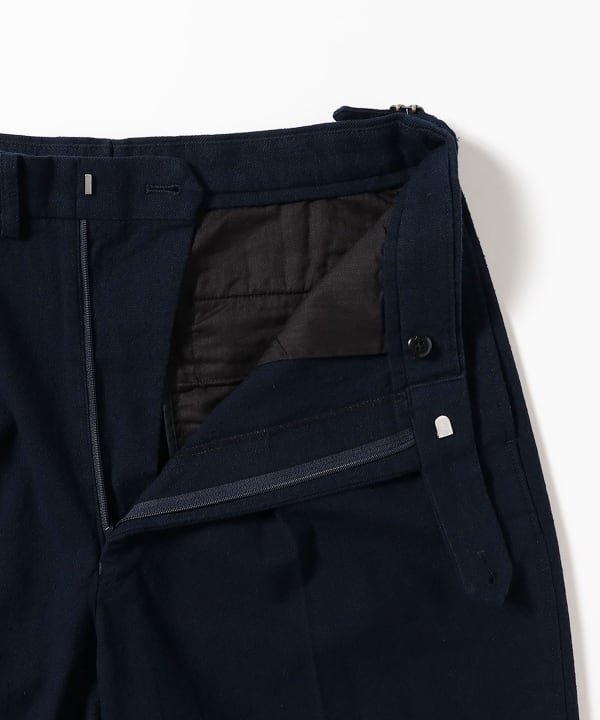 Cotton silk 2-pleat shorts with side adjusters