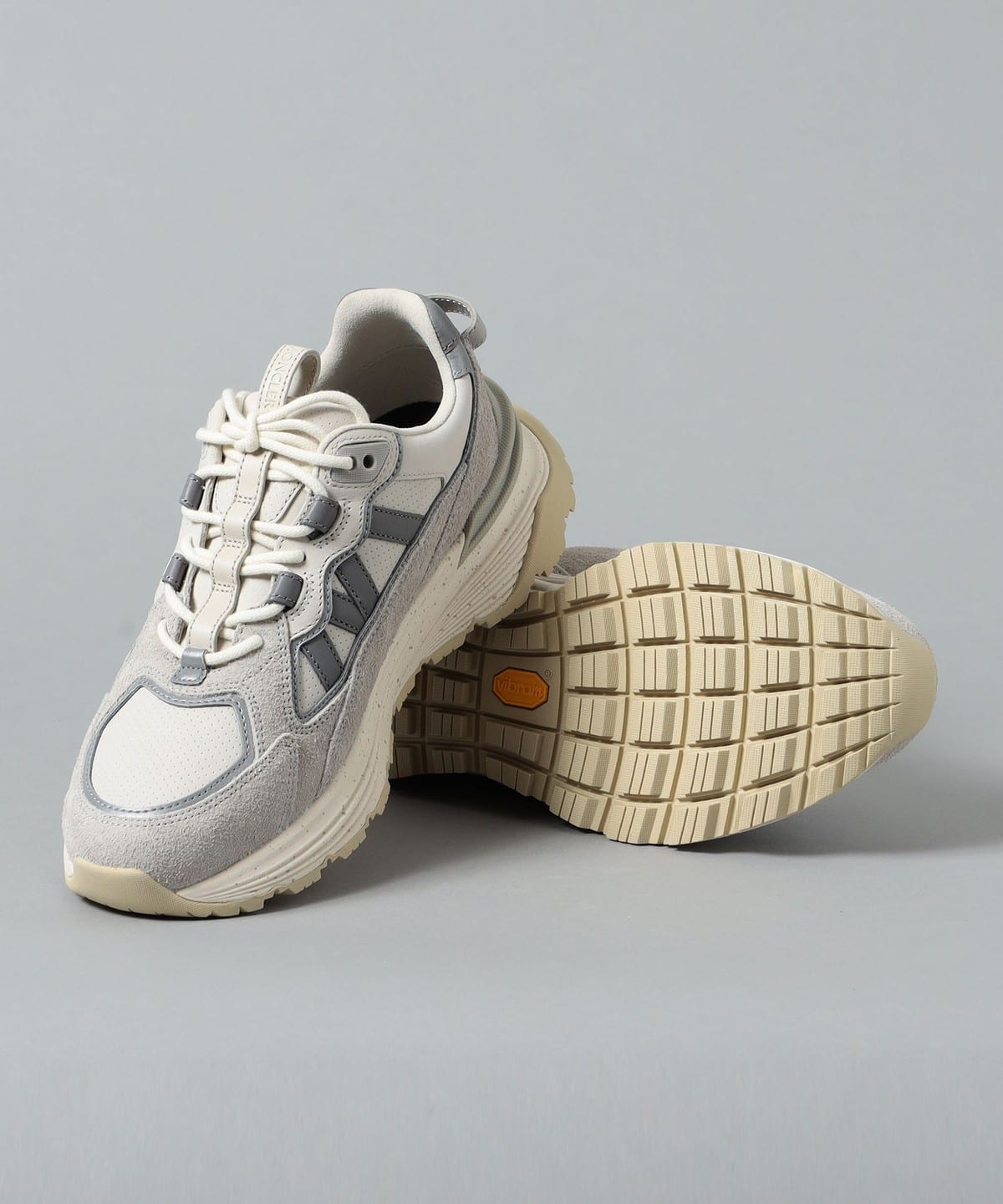 BEAMS F（ビームスF）MONCLER / Lite Runner レザー スニーカー