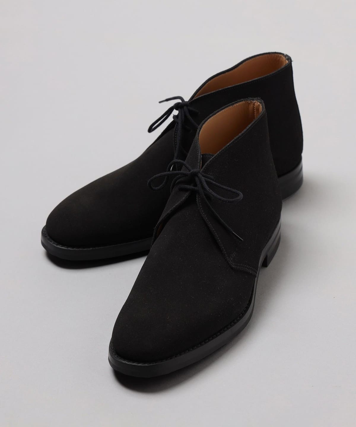 ビームス チャッカブーツ BEAMS F（ビームスF）CROCKETT&JONES / CHERTSEY スエード