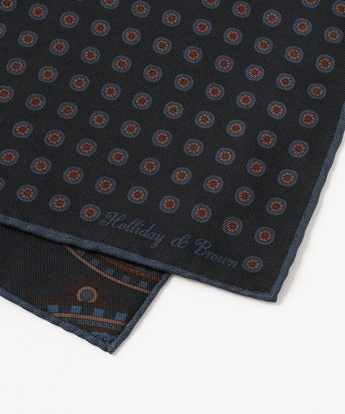 BEAMS F（ビームスF）Holliday ＆ Brown / シルク 小紋柄 チーフ