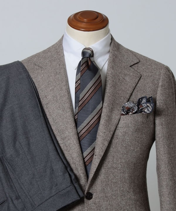 美品 holliday & brown ネクタイ　ブルー　ストライプ　イギリス製 Holliday & Brown ネクタイ | ブルー 小紋柄 シルクタイ - Del