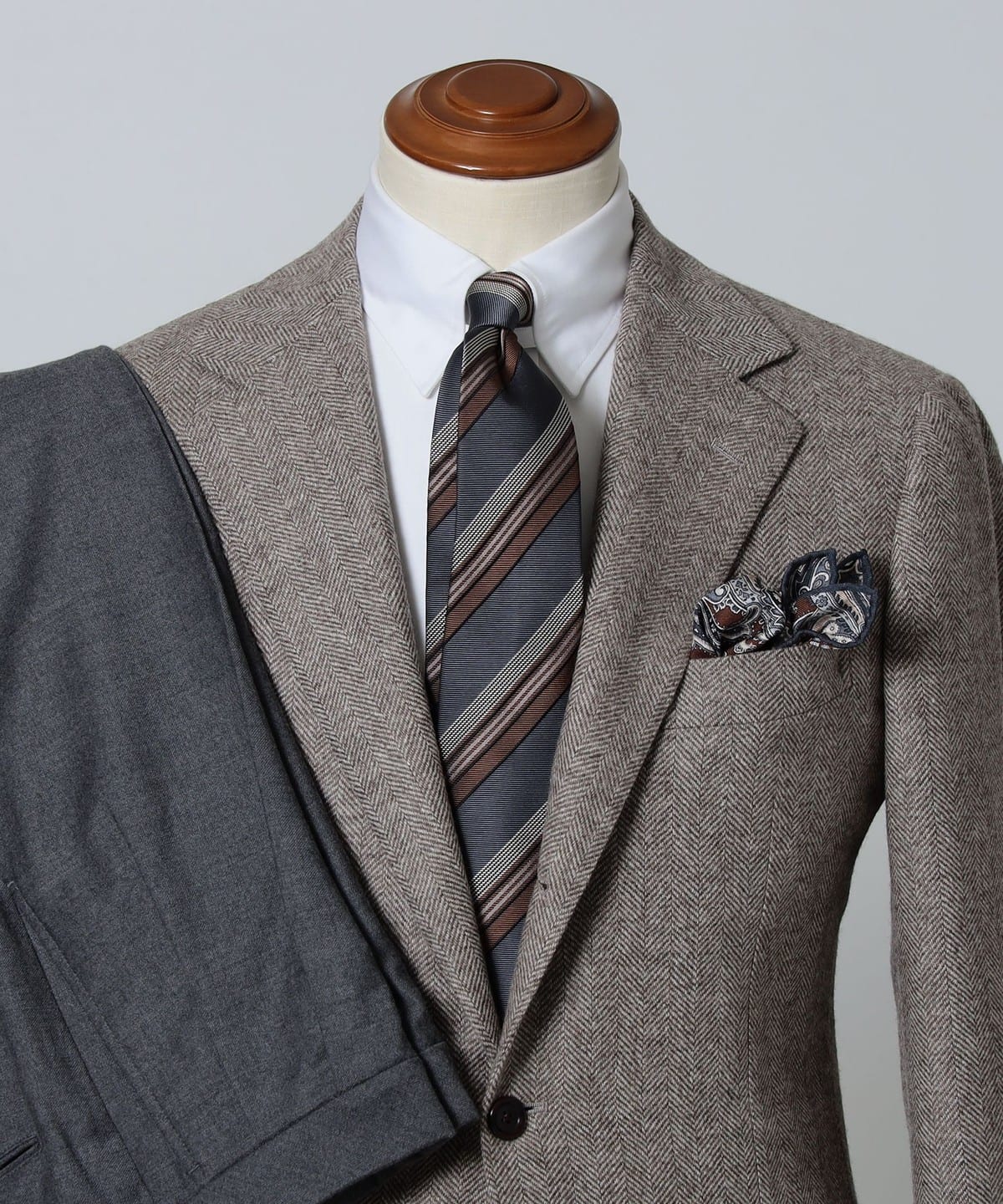 Holliday & Brown ホリデーアンドブラウン / シルク ストライプ ネクタイ スーツ・ネクタイ MEN GREY/4 ONE SIZE Holliday & Brown ホリデーアンドブラウン / シルク ストライプ ネクタイ スーツ・ネクタイ MEN GREY/4 ONE SIZE