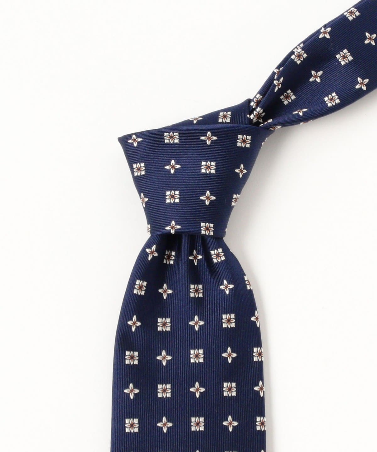 BEAMS F（ビームスF）シルク フラワー小紋柄 ジャカード ネクタイ