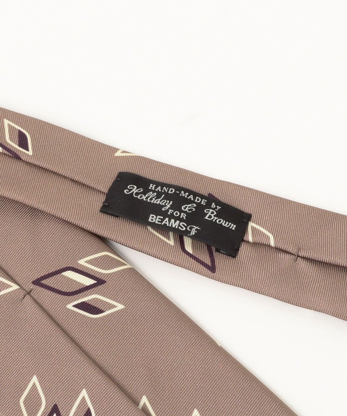 BEAMS F（ビームスF）Holliday & Brown / シルク ダイヤ柄 プリント