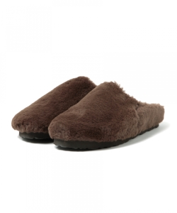 ▲TA CA Si / フェイクファーサンダル