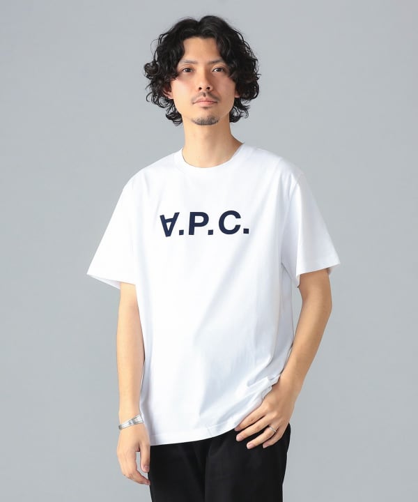 ★APC★STANDARD GRAND VPC T-SHIRT★大人気★ A.P.C. Green Standard Grand 'VPC' T-shirt A.P.C.