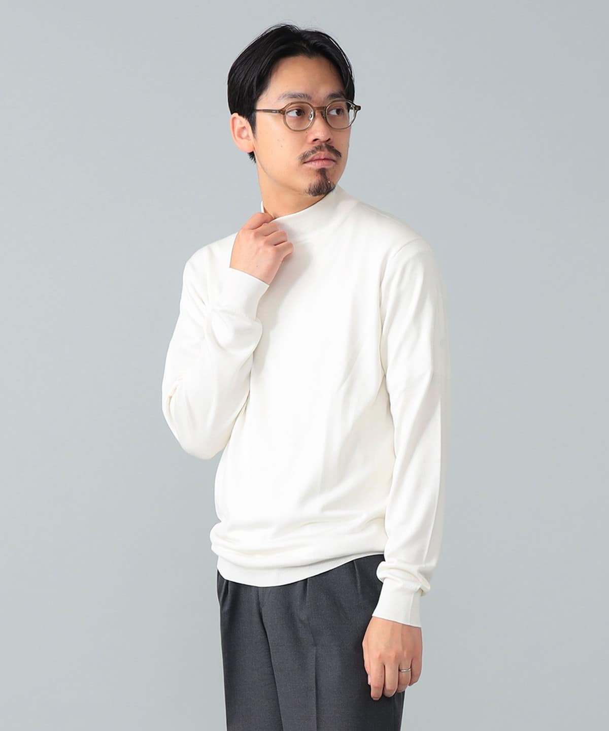 シルク モックネック ニット トップス MEN WHITE M シルク モックネック ニット トップス MEN WHITE M
