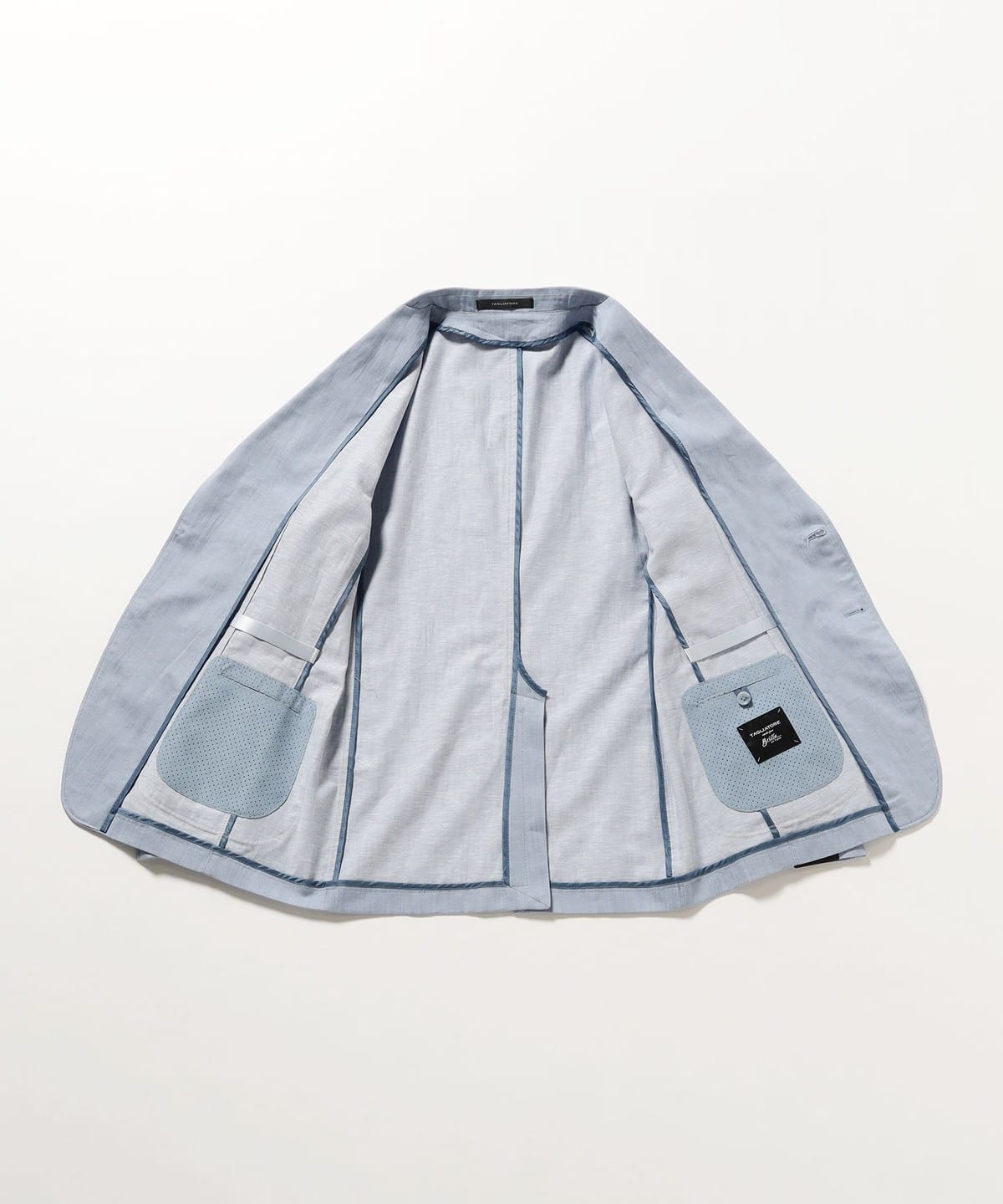 Brilla per il gusto（ブリッラ ペル イル グスト）TAGLIATORE / G