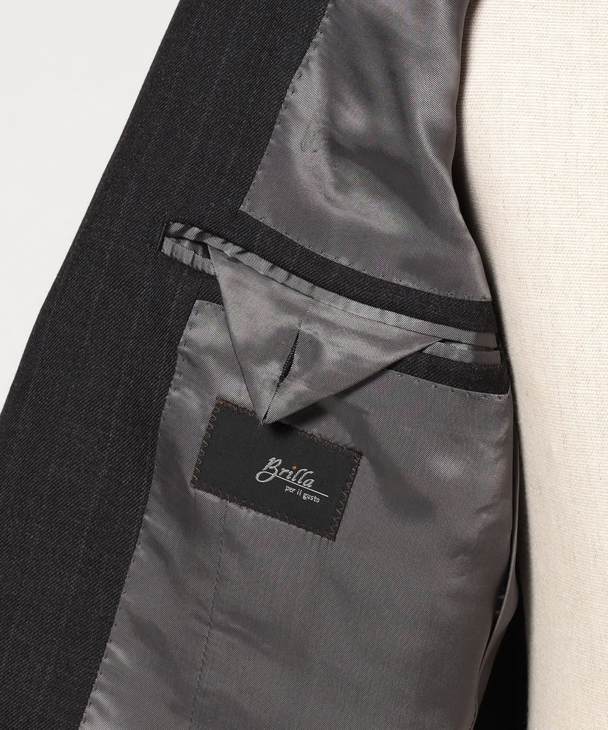BEAMS 黒ストライプスーツ(150cm)ジャケット・パンツ・シャツ・ネクタイ スーツ 2つボタン【WEB限定】4WAYストレッチ シャドウストライプ