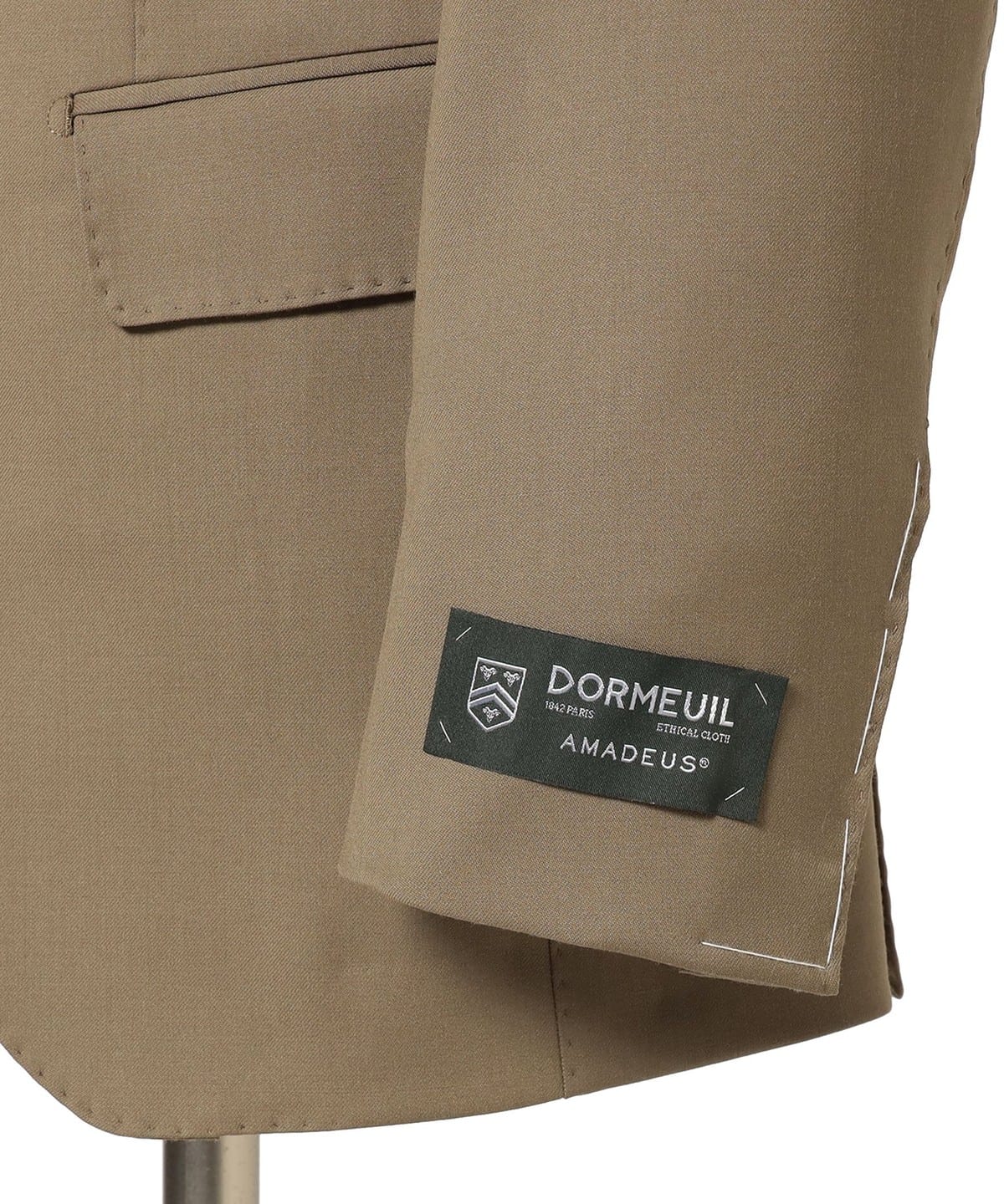 最終値下げ 美品 Brilla per il gustoスーツ DORMEUIL Brilla per il gusto（ブリッラ ペル イル グスト）DORMEUIL / ウール