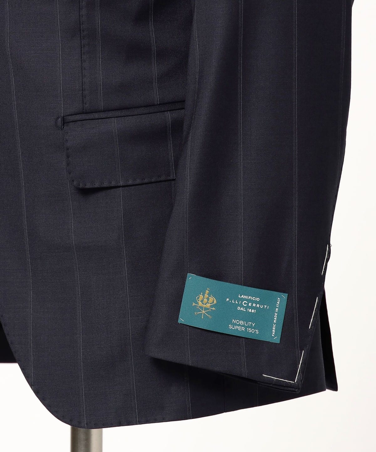 Brilla per il gusto（ブリッラ ペル イル グスト）CERRUTI ウール