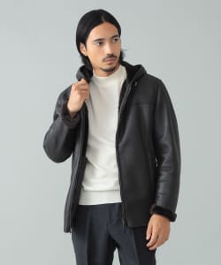 ALTACRUNA / ムートン フーデッド ブルゾン