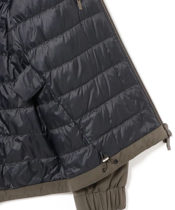 MONCLER / CARAMANTRAN  ダウンジャケット
