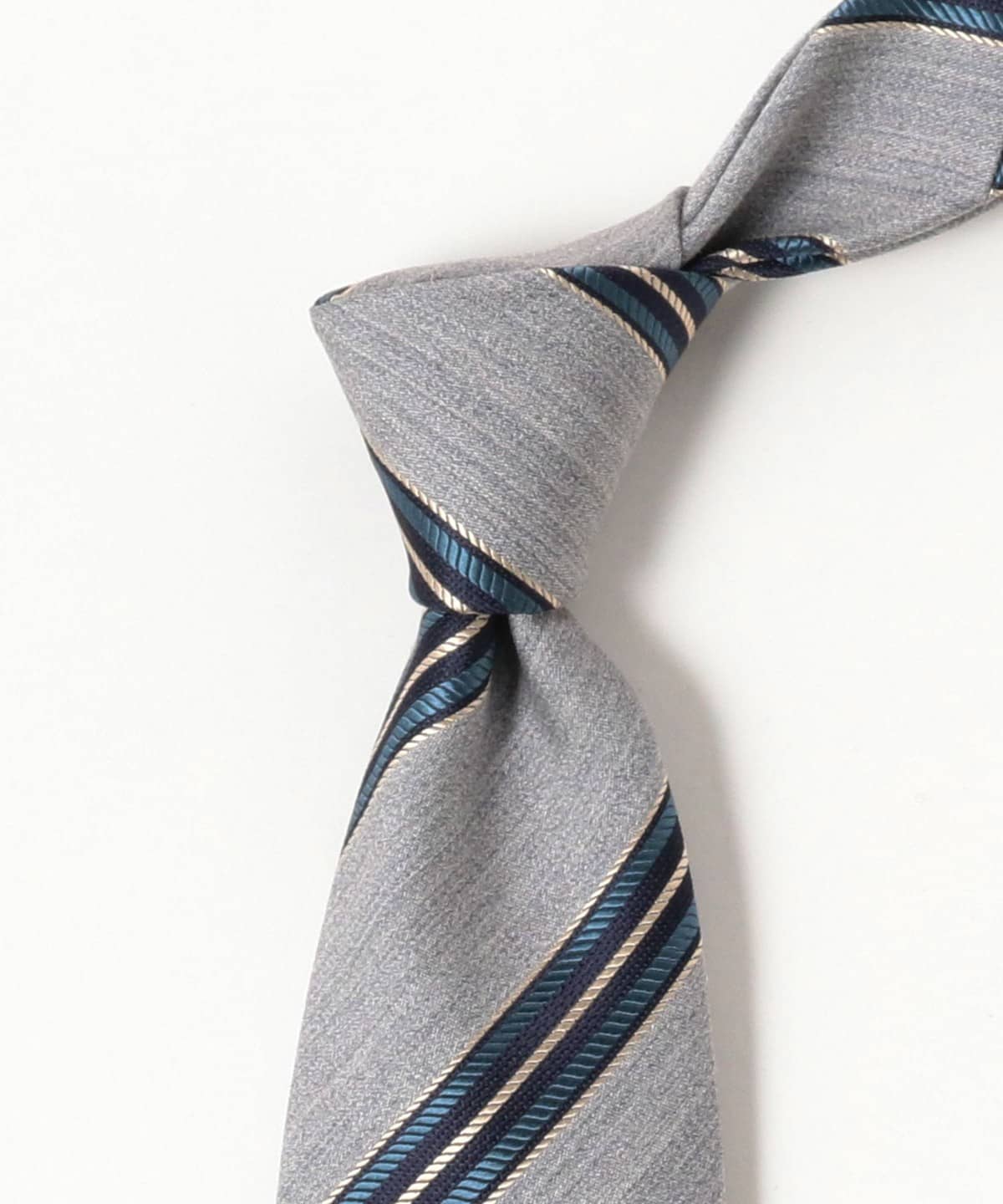 Brilla per il gusto（ブリッラ ペル イル グスト）シルク ストライプ