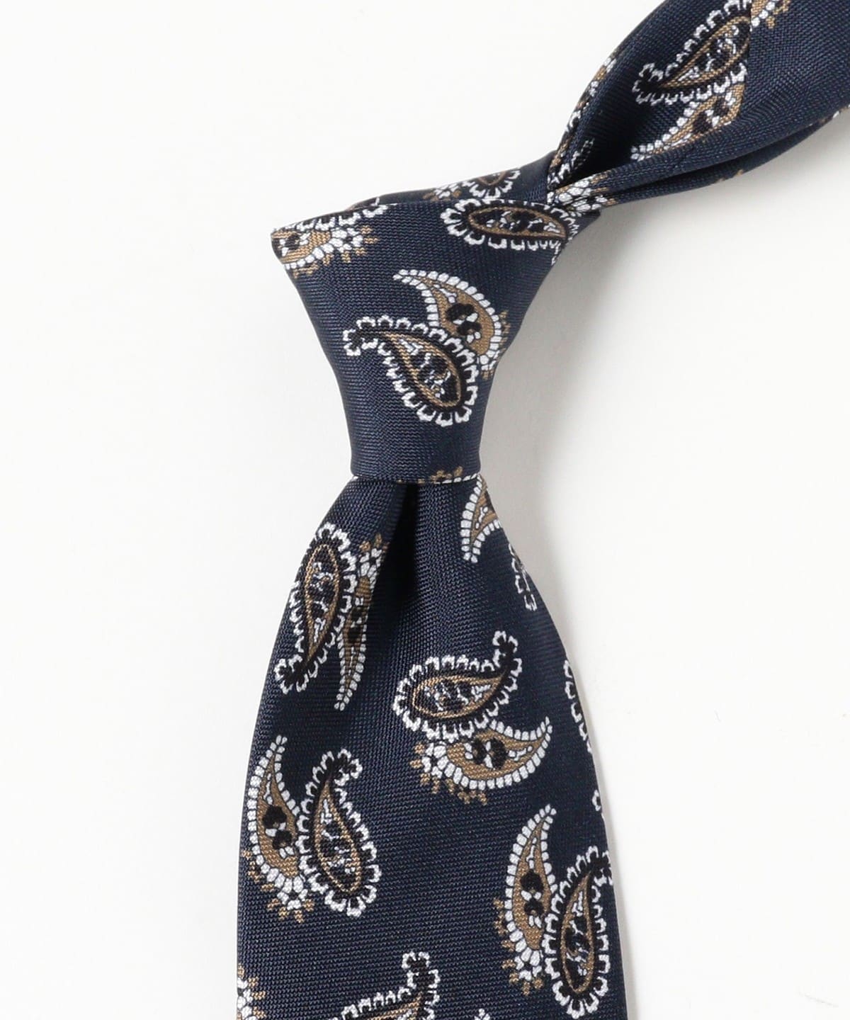 Brilla per il gusto（ブリッラ ペル イル グスト）LUIGI BORRELLI