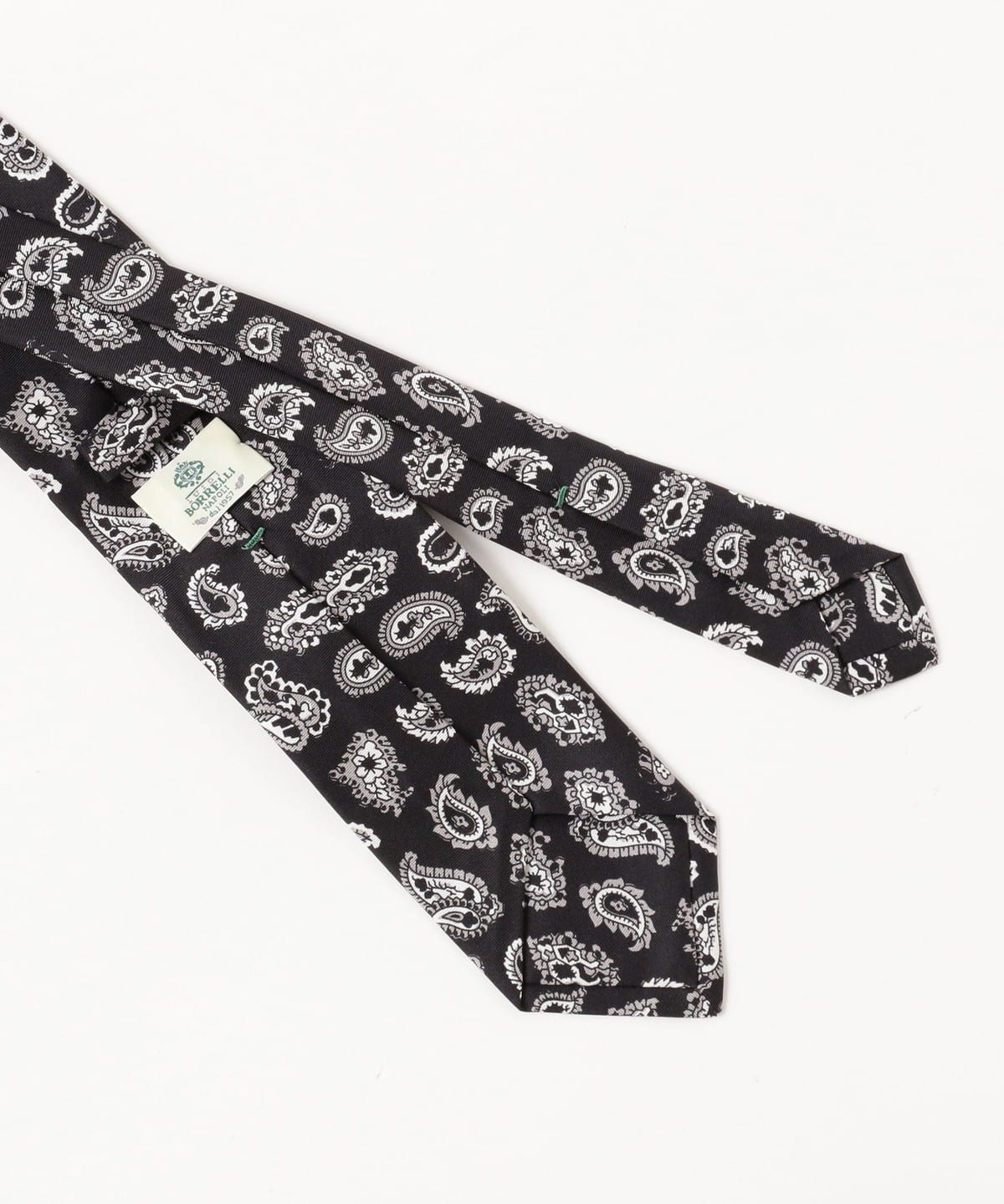 美品　luigi borrelli ホワイト　ペイズリー　美しいネクタイ 美品 luigi borrelli ホワイト ペイズリー 美しいネクタイ 美品 luigi