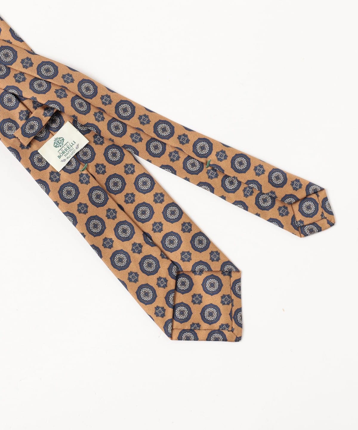 Brilla per il gusto（ブリッラ ペル イル グスト）LUIGI BORRELLI