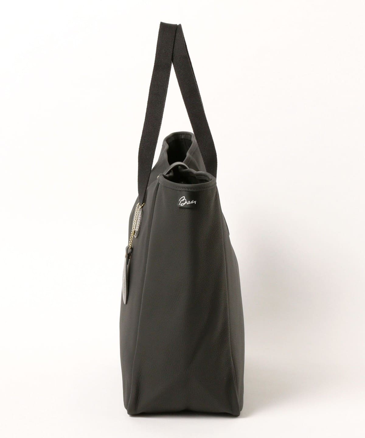 Brilla per il gusto（ブリッラ ペル イル グスト）BRADY / SMALL