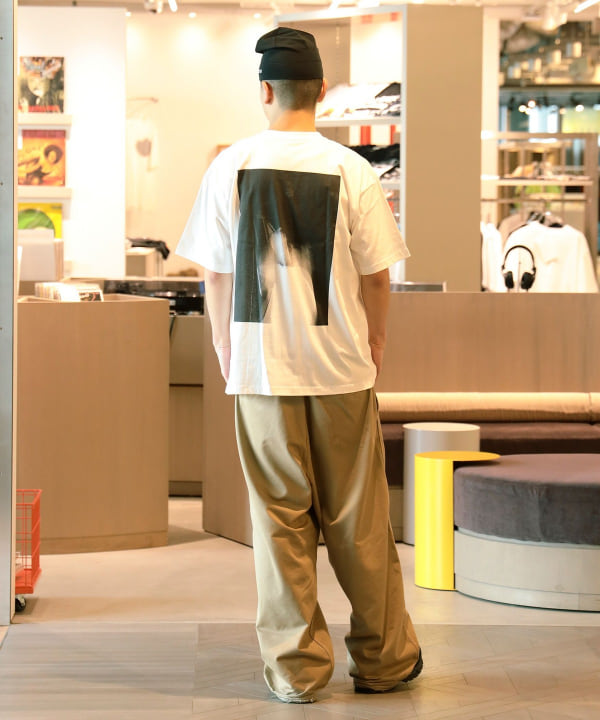 item main image