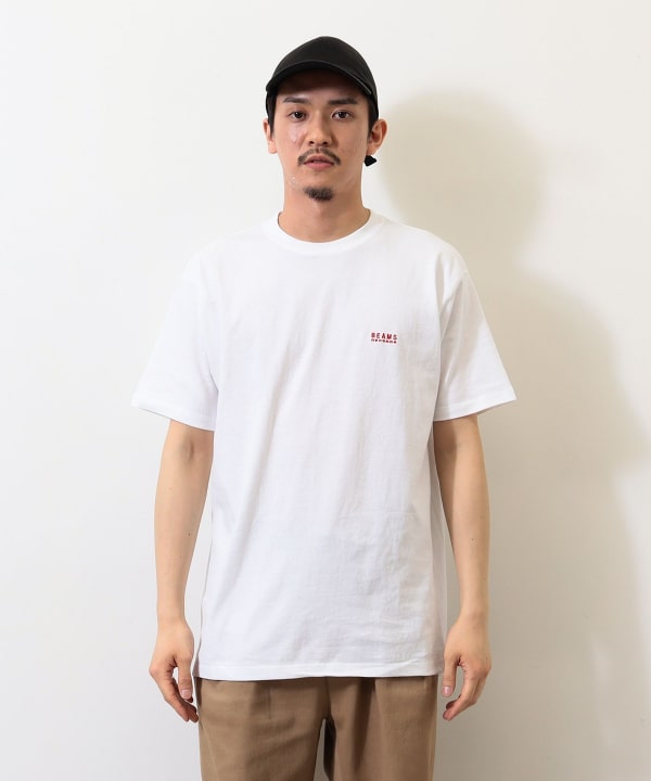 Embroidered LogoT-shits