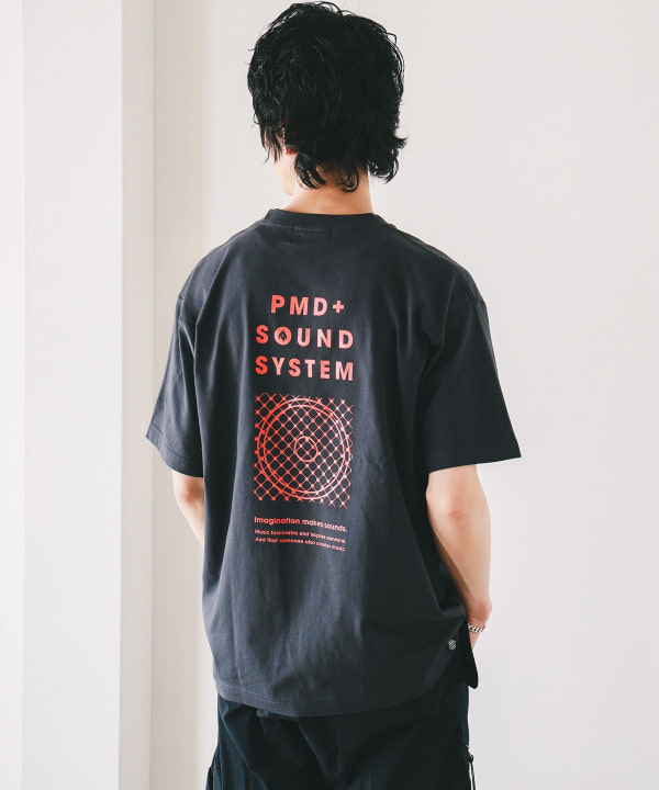POET MEETS DUBWISE / PMD+SOUND SYSTEM T-Shirt 商品の色味は白背景商品単体で撮影した画像をご参照ください。