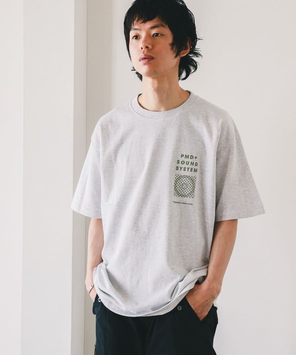 POET MEETS DUBWISE / PMD+SOUND SYSTEM T-Shirt 商品の色味は白背景商品単体で撮影した画像をご参照ください。