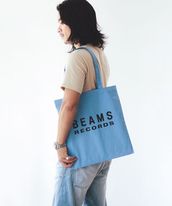 LOGO PRINT TOTE商品颜色请参照白色背景商品单件拍摄图片。