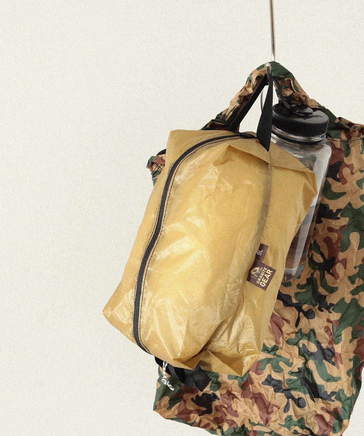 GRANITE GEAR グラナイトギア / TACTICAL AIR ZIPSACK 9L アウトドア・スポーツ MEN COYOTE ONE SIZE GRANITE GEAR グラナイトギア / TACTICAL AIR ZIPSACK 9L アウトドア・スポーツ MEN COYOTE ONE SIZE