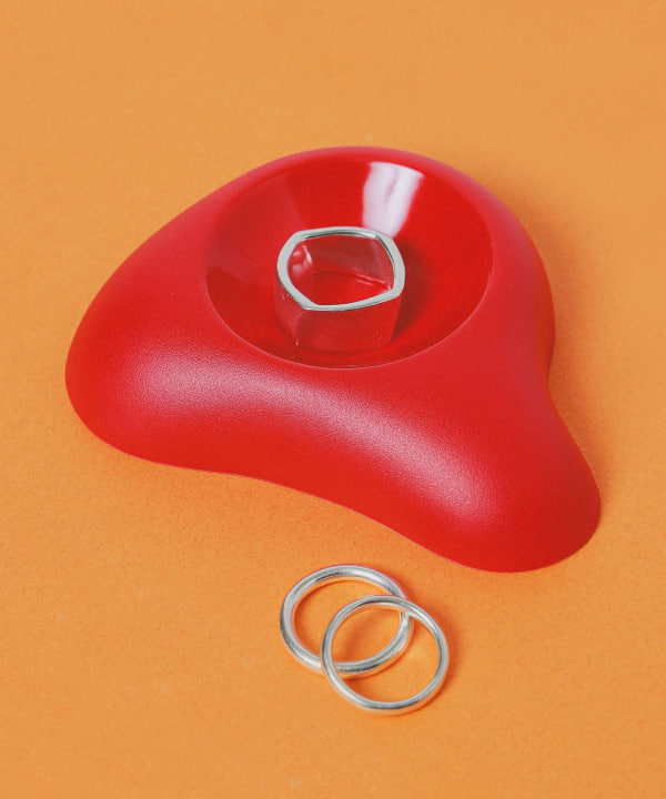 item main image