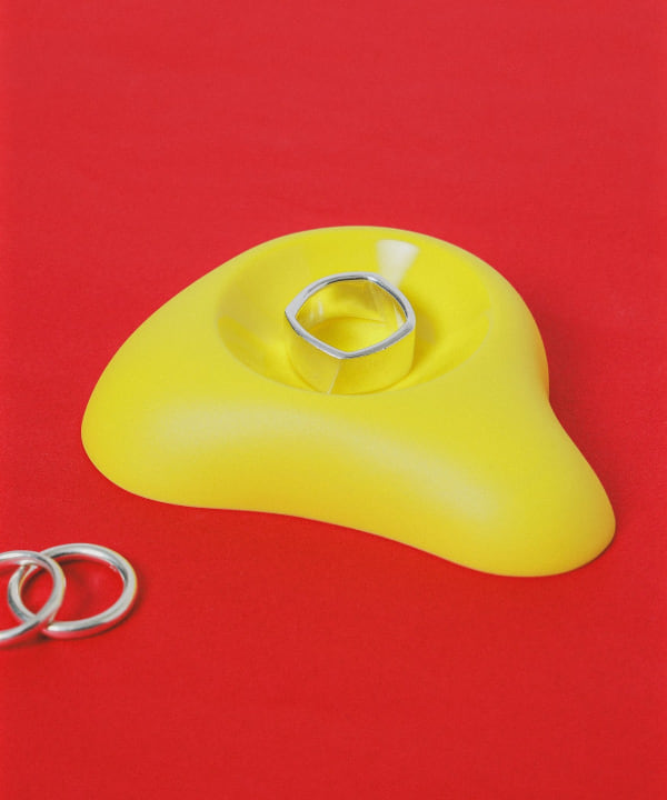 item main image