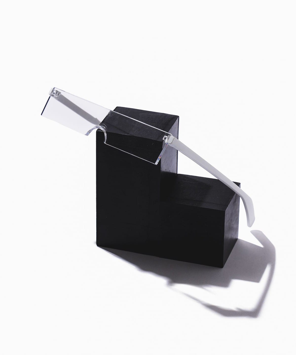 Takenobu Igarashi / eyemeganetta ���[�f�B���O�O���X �t�@�b�V�����G�� MEN WHITE +1