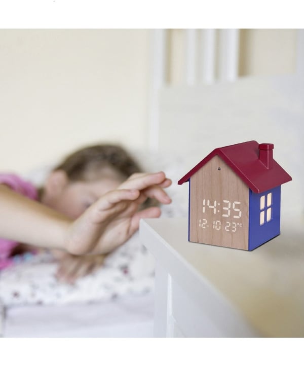 TFA Dostmann / Digital alarm clock in the shape of a little house