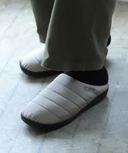 SUBU × BEAMS / 別注 單色 保暖 拖鞋