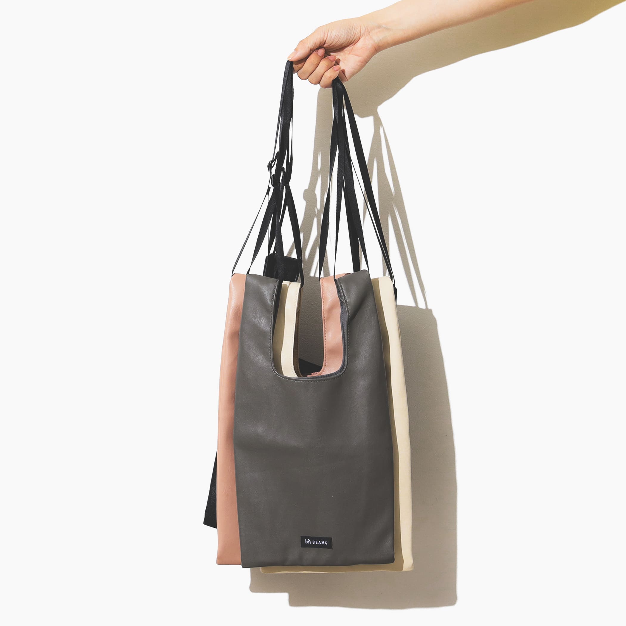 フェイクレザー ショッパー バッグ MEN SMOKE ONE SIZE フェイクレザー ショッパー バッグ MEN SMOKE ONE SIZE