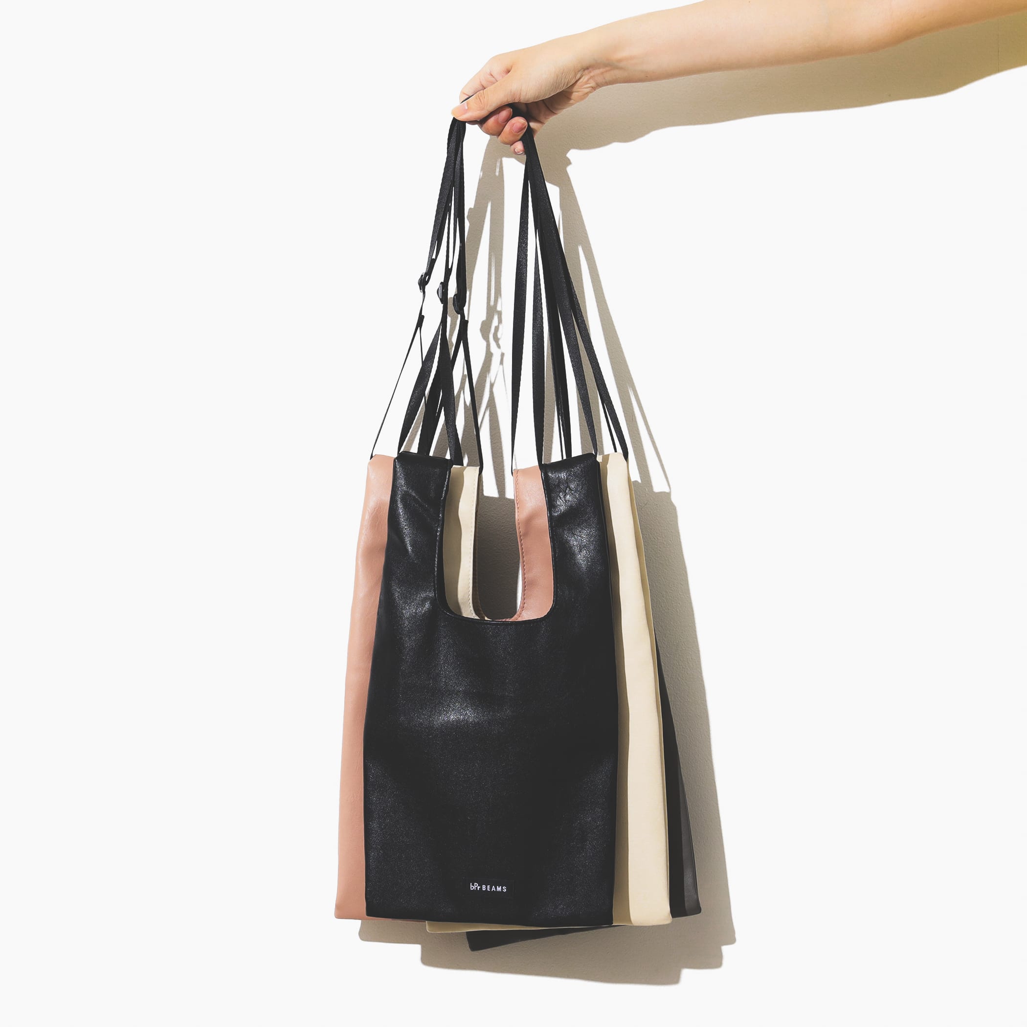 フェイクレザー ショッパー バッグ MEN BLACK ONE SIZE フェイクレザー ショッパー バッグ MEN BLACK ONE SIZE