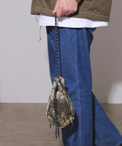 吉岡衣料店 × BEAMS / 別注 DRAWSTRING BAG S CAMO