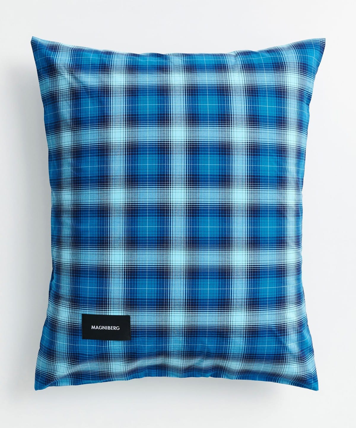 "Magniberg / "Rodeo" Pillow case Poplin インテリア MEN NEON BLUE CHECK ONE SIZE" "Magniberg / "Rodeo" Pillow case Poplin インテリア MEN NEON BLUE CHECK ONE SIZE"