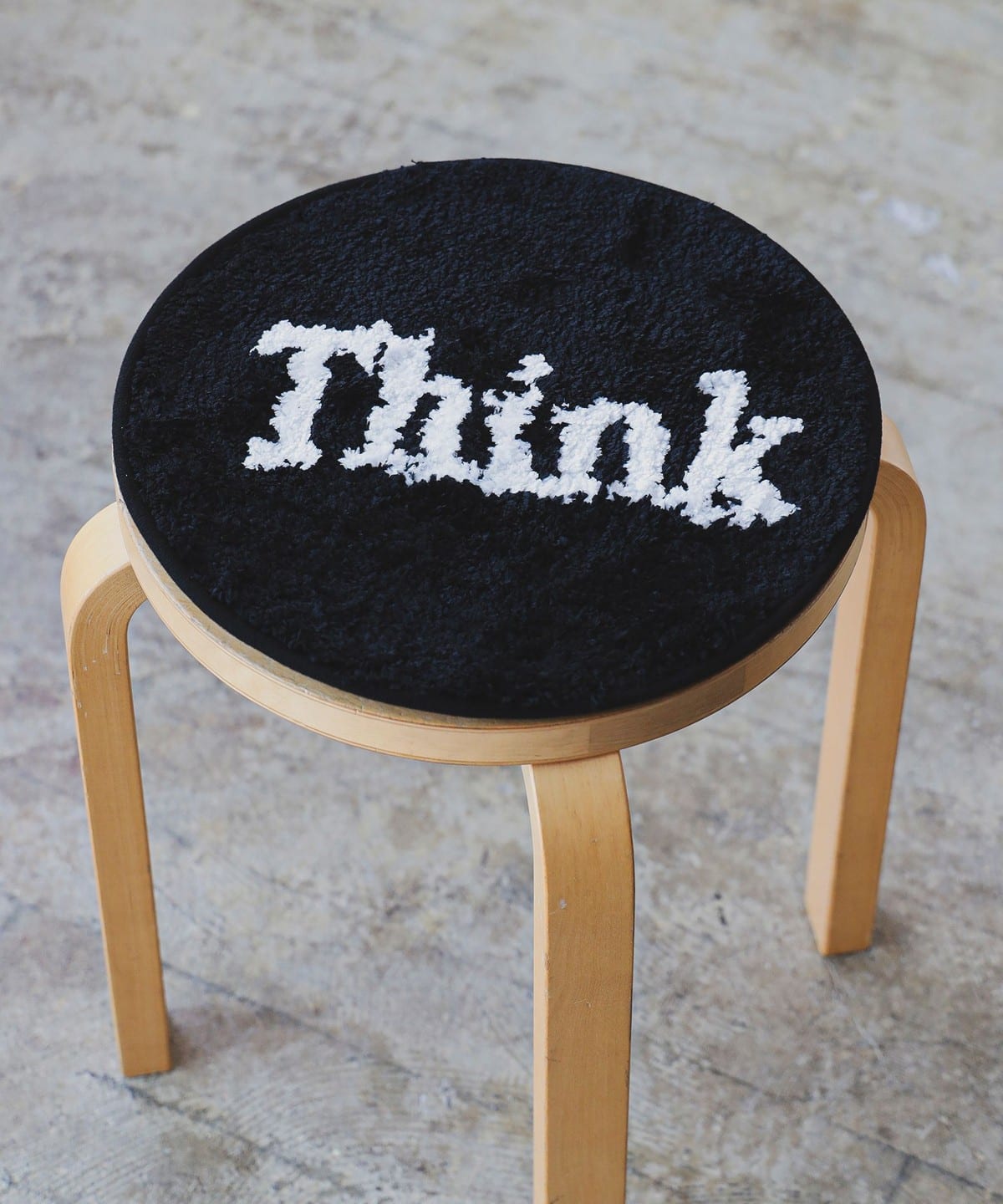 Badge Rug インテリア MEN Think ONE SIZE Badge Rug インテリア MEN Think ONE SIZE