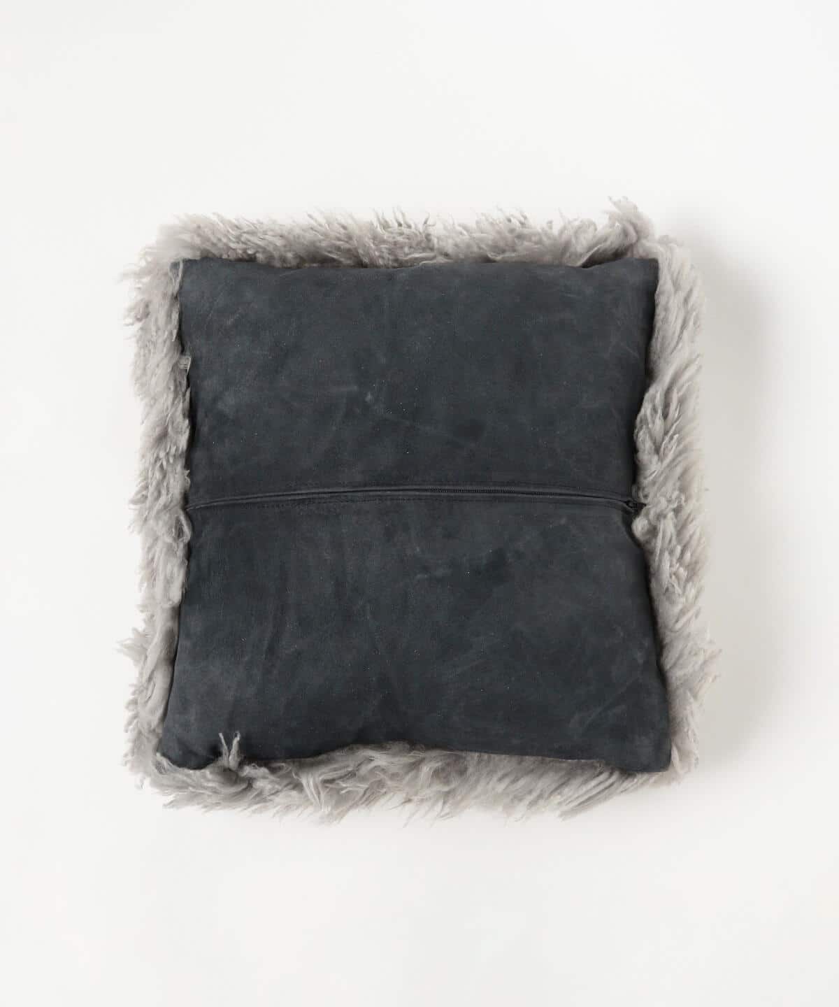 bPr BEAMS（bPrビームス）Owen Barry / CUSHION YETTI（インテリア