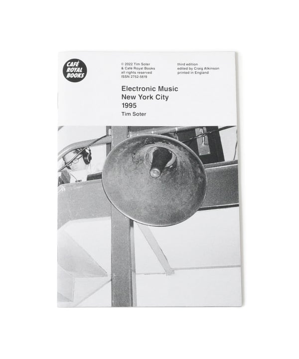 Cafe Royal Books / ZINE